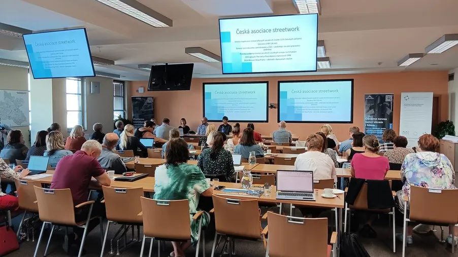 Kulatý stůl: Zaměstnávání osob se sociálním znevýhodněním